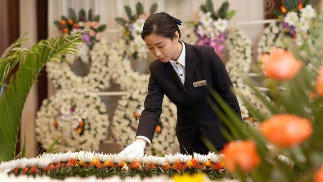 1041万23年1110万去年死亡多少？冰球突破平台中国将迎人口死亡高峰！22年(图10)