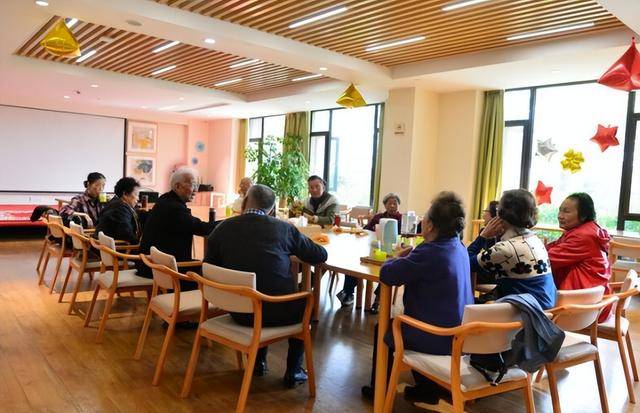 1041万23年1110万去年死亡多少？冰球突破平台中国将迎人口死亡高峰！22年(图13)